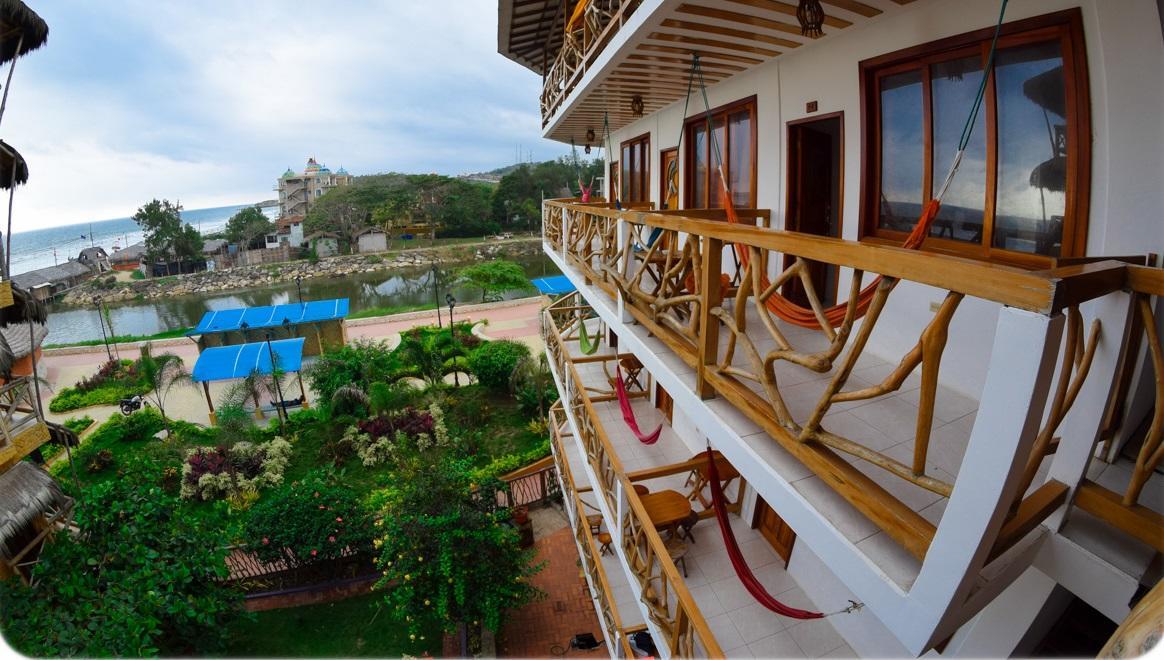 Hostal Pakaloro Монтаньита Экстерьер фото