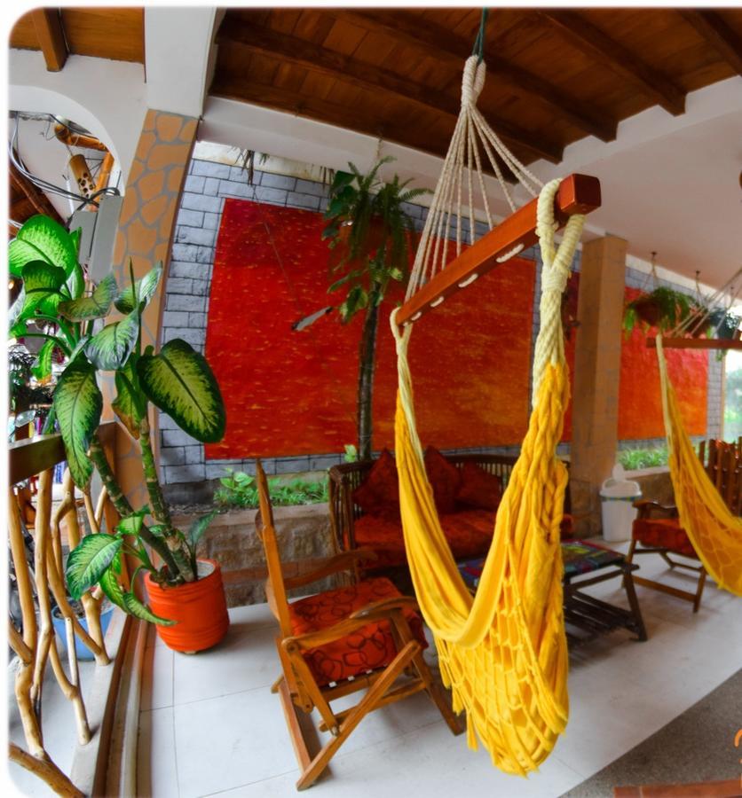 Hostal Pakaloro Монтаньита Экстерьер фото